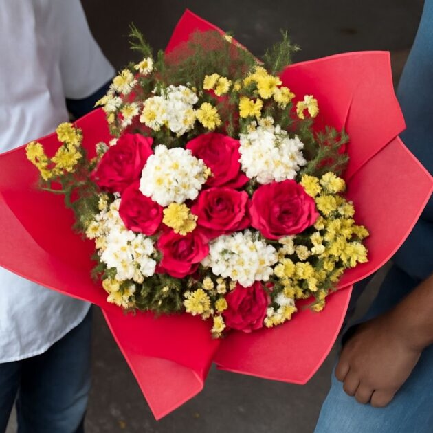 💐The Flower Bouquet 💐 with Paper wrap (approx 20 Flowers) - Image 5